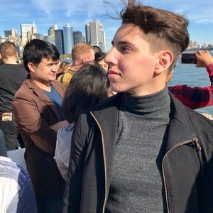 Meet your Posher, Alexander